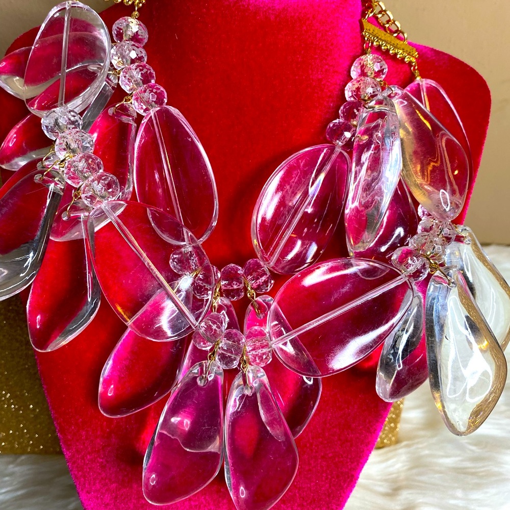 Clear gem necklace set with matching earrings